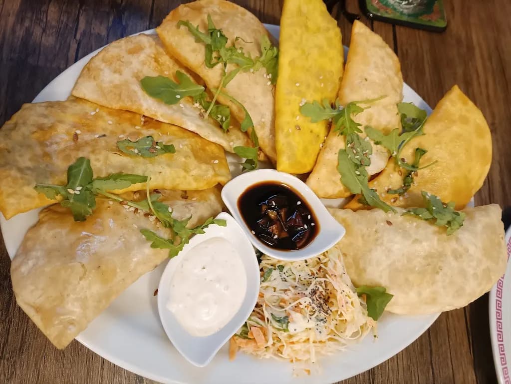 Buudz Mongolska pierogarnia