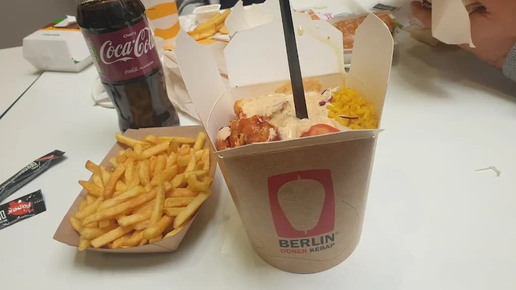 BERLIN DÖNER KEBAP Galeria Kazimierz