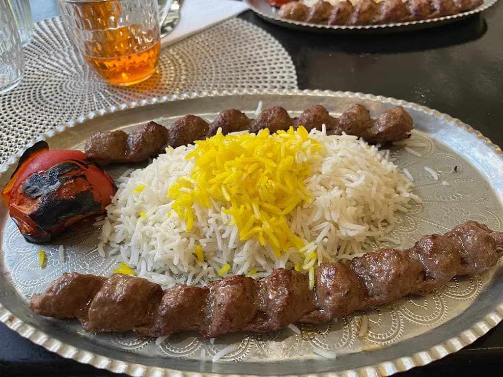 RUMI Restaurant & cafè رومی