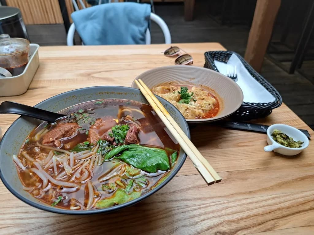 PHO EVER | Pho Restaurant | Bubble Tea | Poke