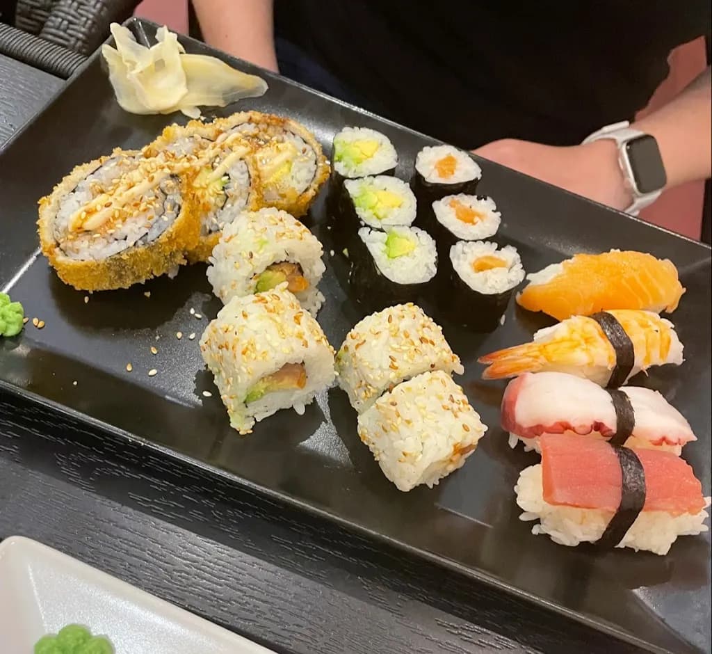 Tokymon Sushi & Asian Cuisine