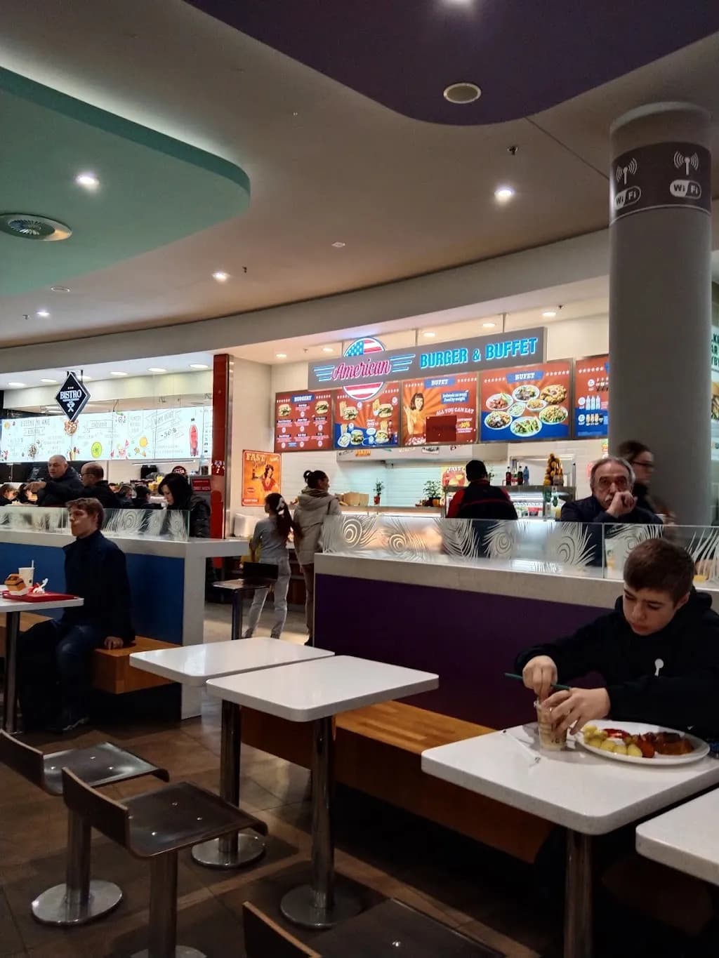 American Burgers & Buffet