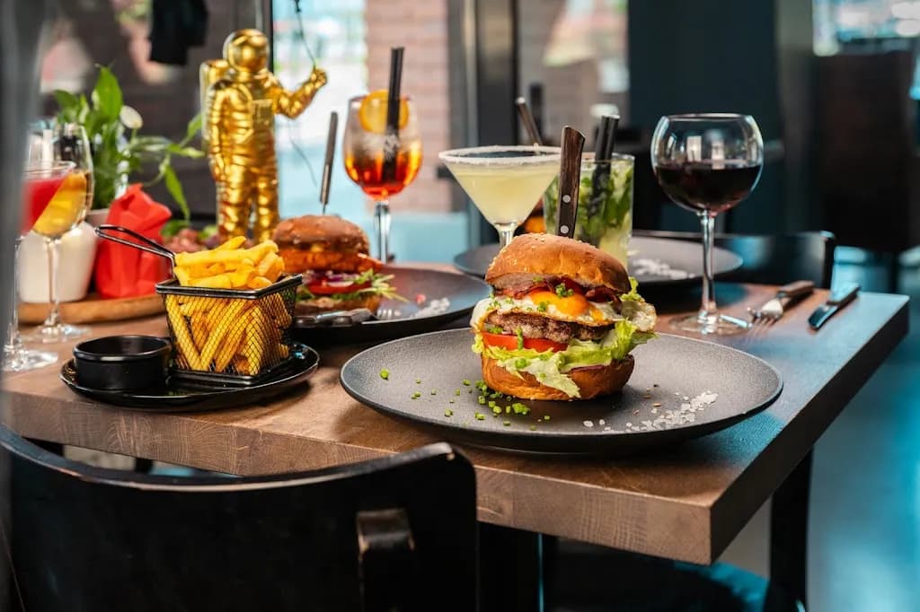 Krowa na Szlaku (dawniej Zdrowa Krowa)