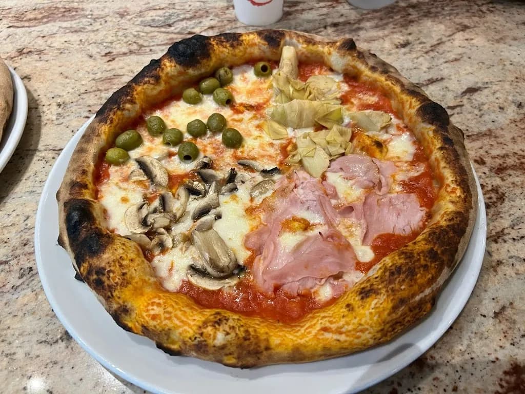 Pizzeria Bella Napoli Budapest