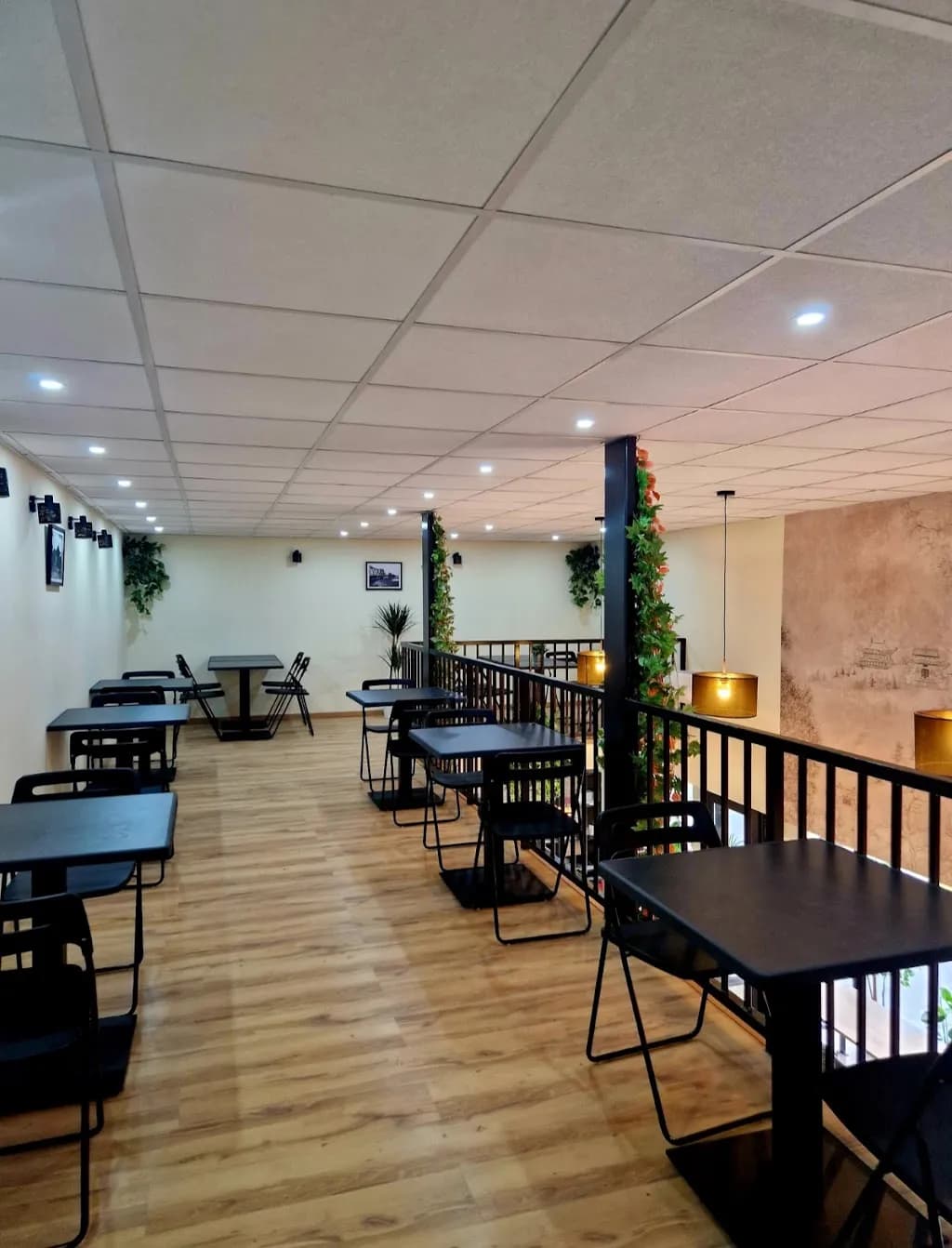 Viet Vibe Restaurant