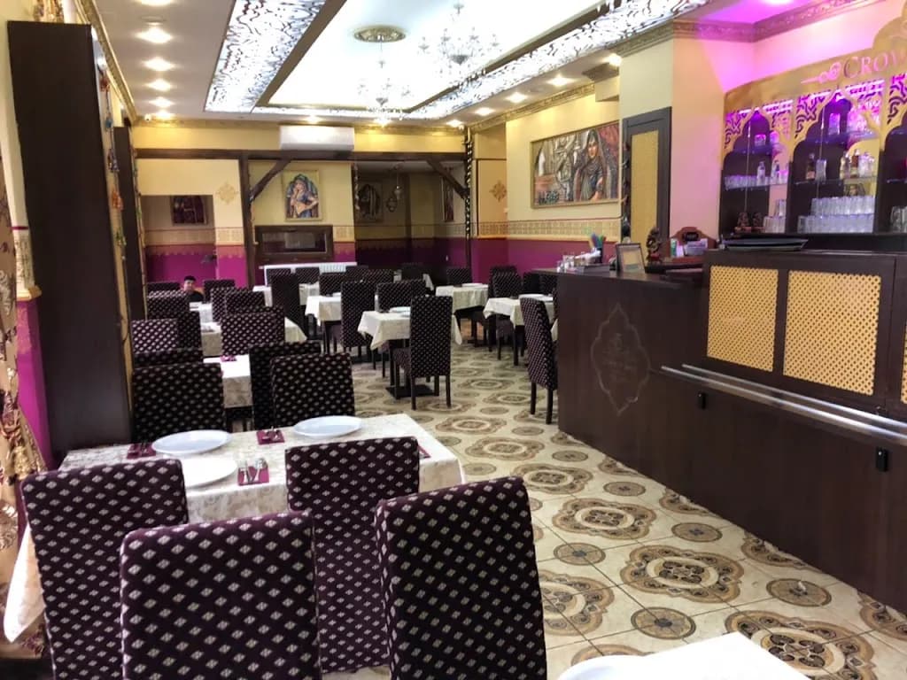 Crown of India Étterem