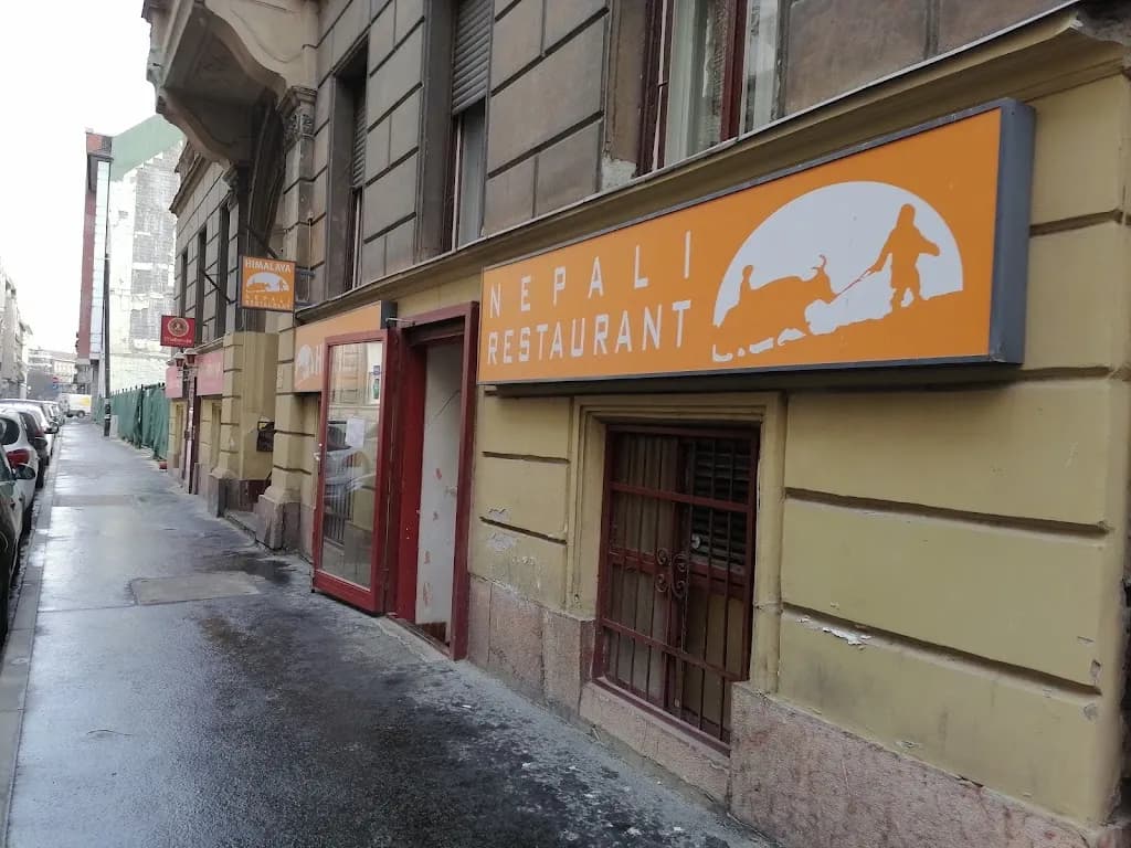 Himalaya Nepáli Étterem