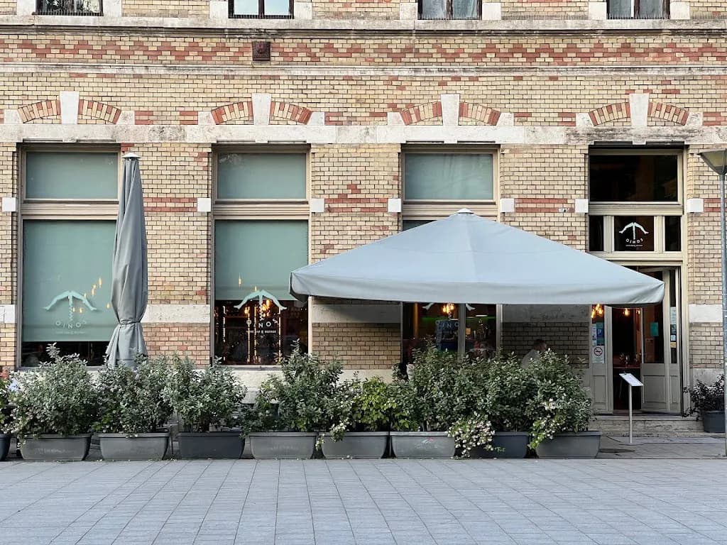 OINOS Restaurant Winebar Brunch