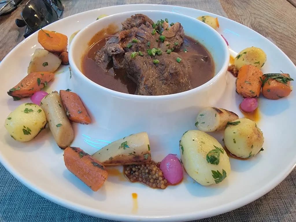 SZÉK Restaurant & Bar