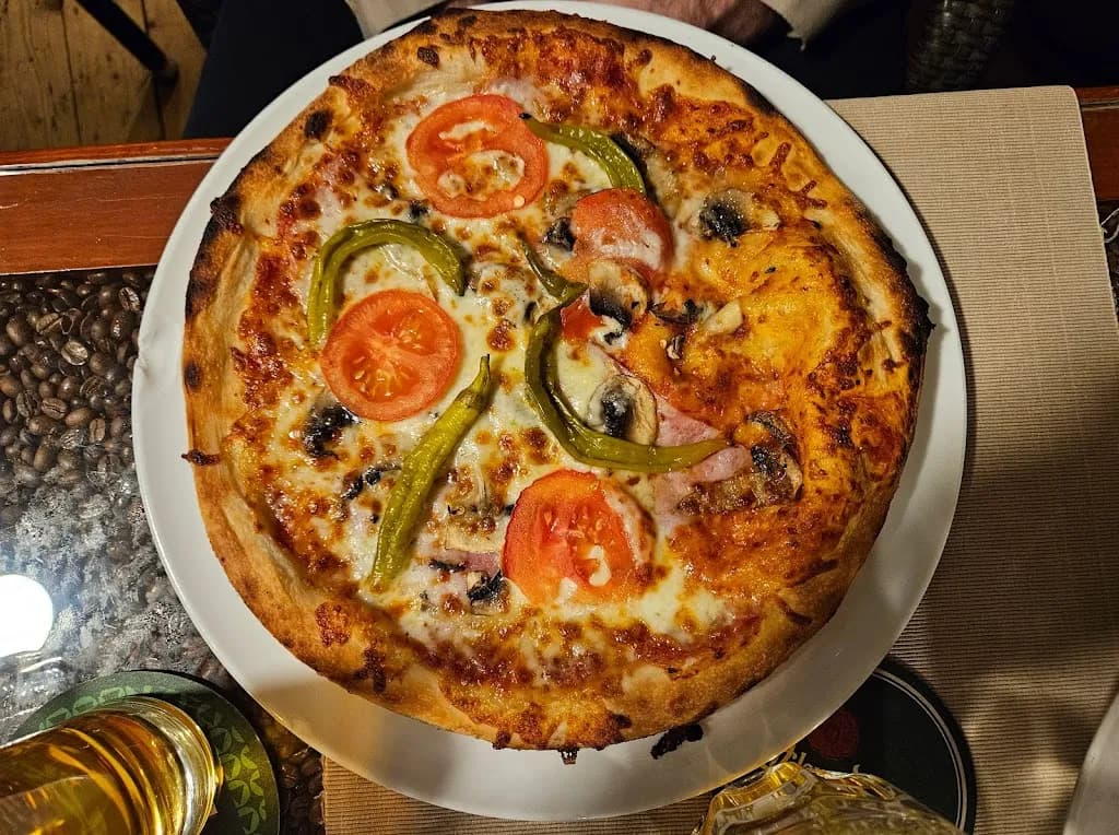 Stefánia Pizzéria és Étterem