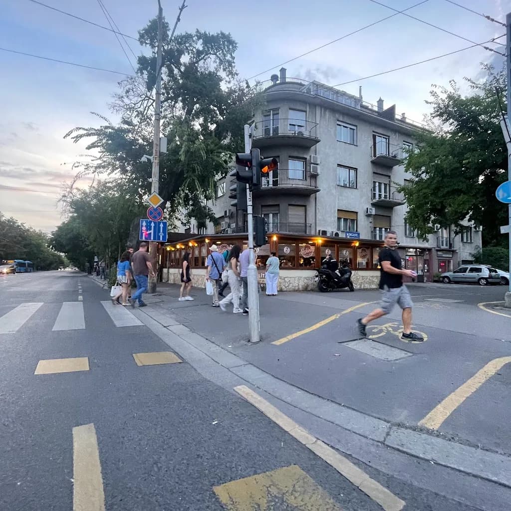 Stefánia Pizzéria és Étterem