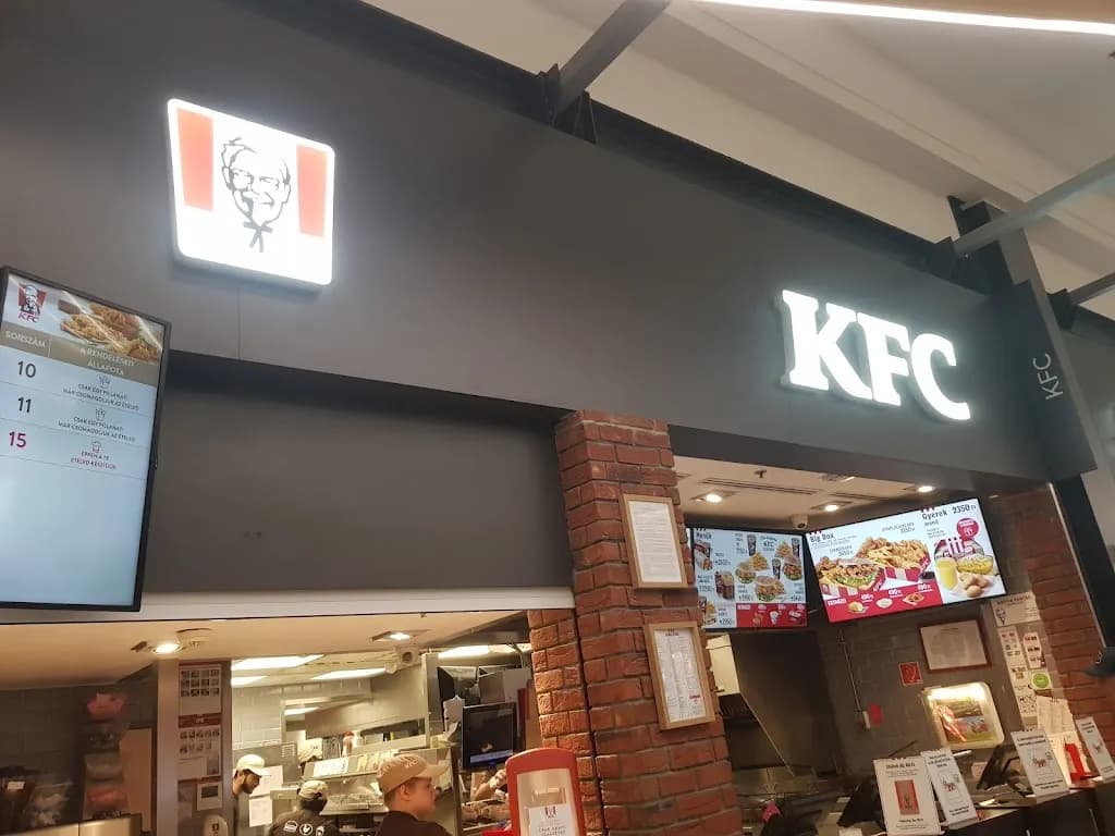 KFC Budapest Westend