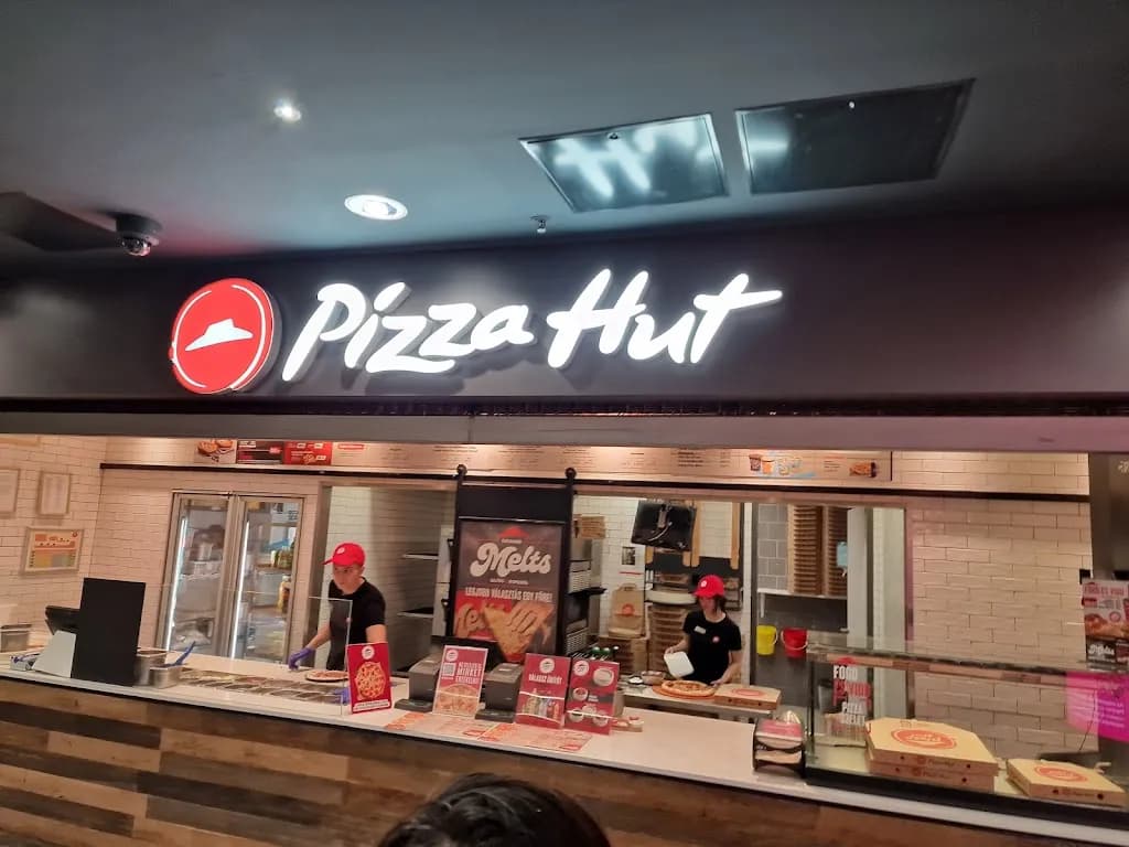 Pizza Hut Express Budapest Westend