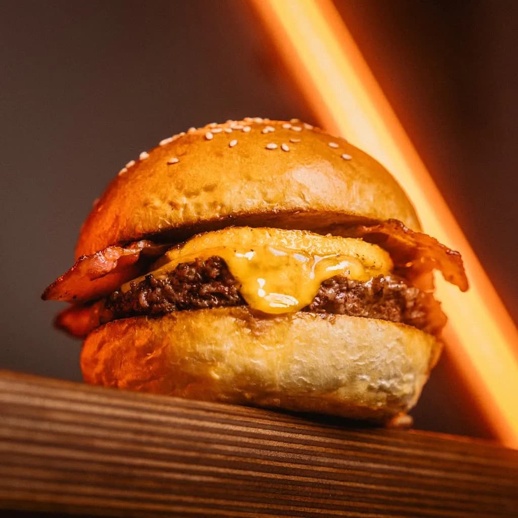 Bamba Marha Burger Bár #ALLEE