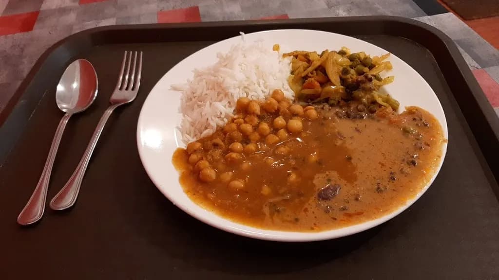 Aroma Indian Restaurant