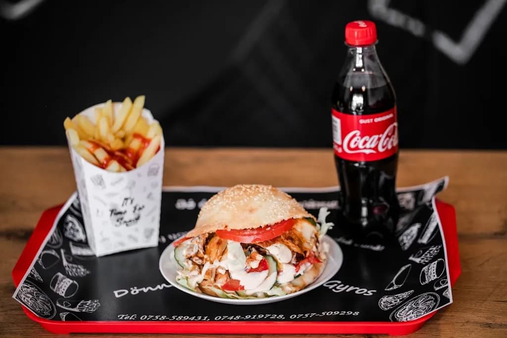 FoodAce Corvin Gyros & Pizza