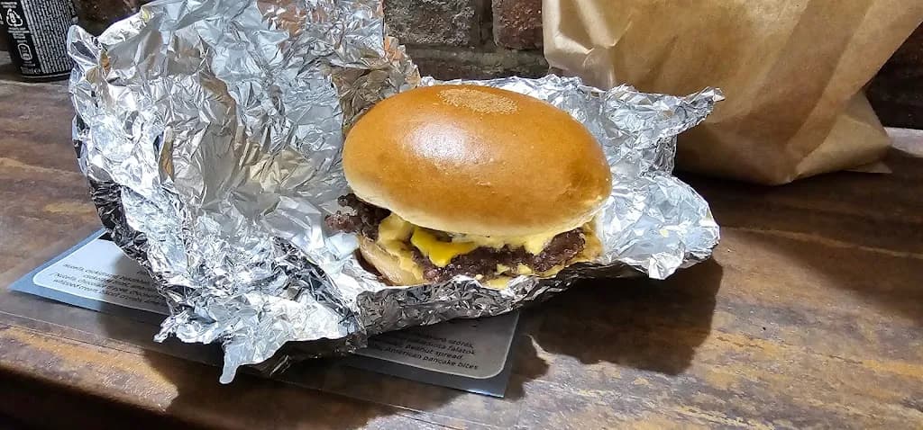 The Walking Pigs Burger