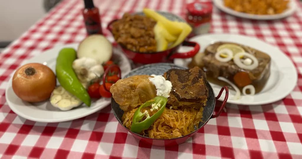 Kajaszünet Falóka Nyugati