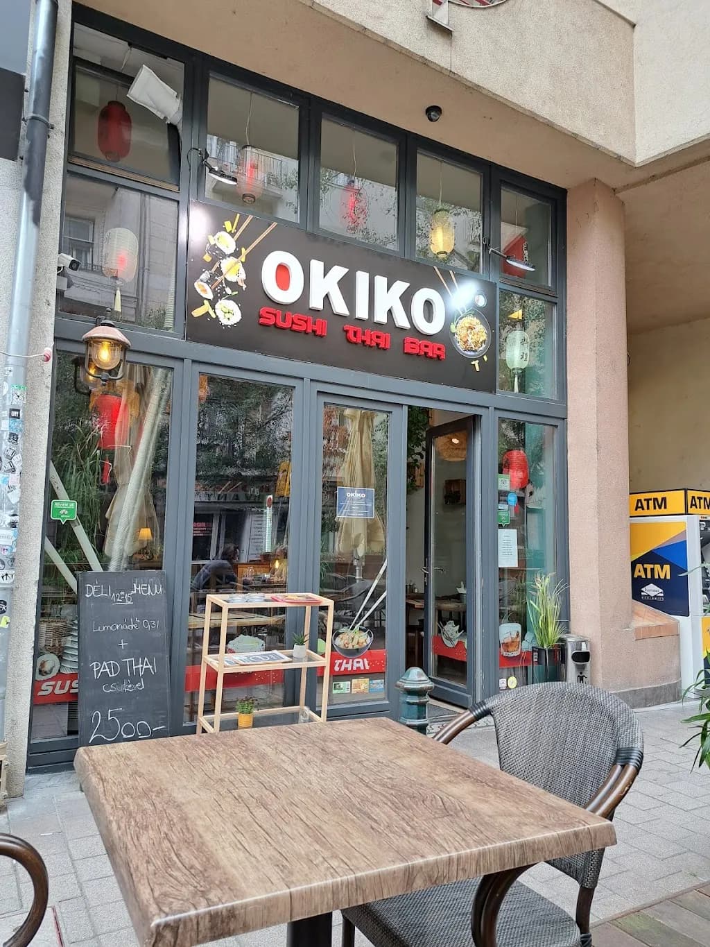 Okiko Sushi & Thai Bar