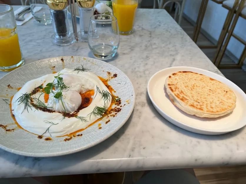 Á la Maison Breakfast and Brunch Restaurant