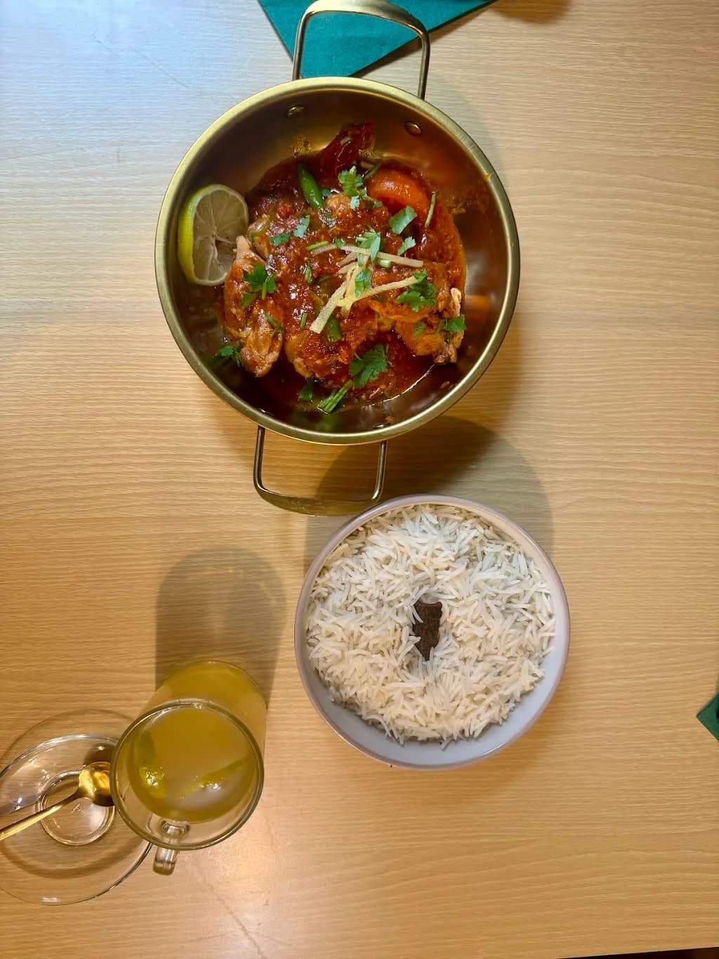 Watan Afghan Étterem | افغان رستورنت (halal)