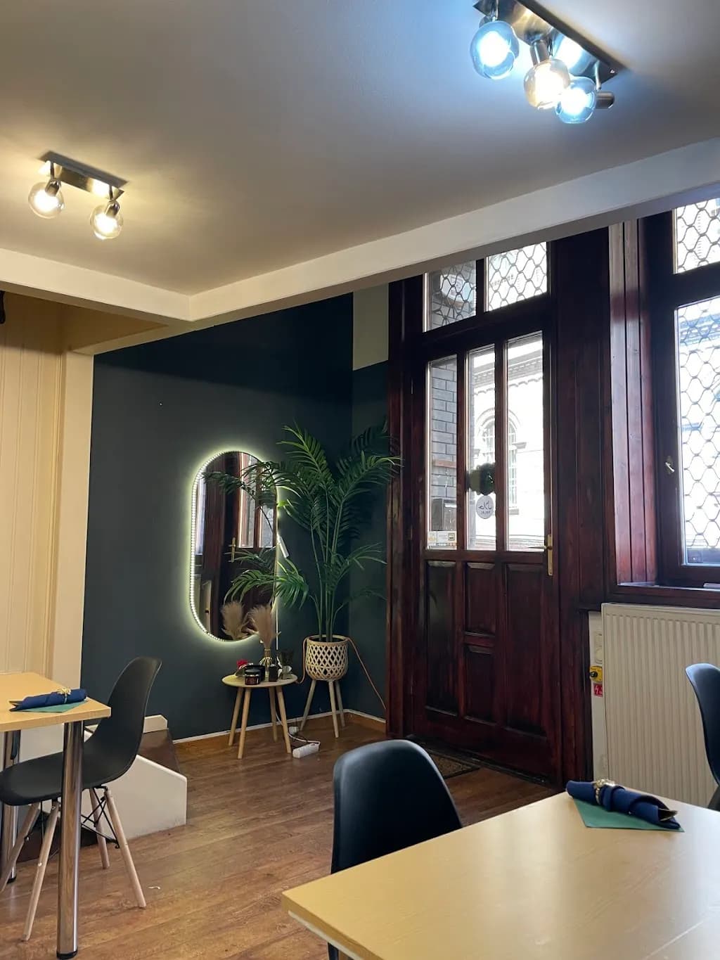 Watan Afghan Étterem | افغان رستورنت (halal)