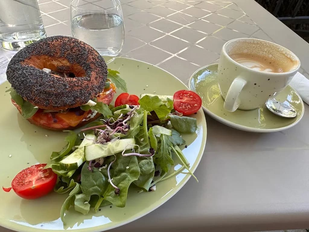 Escake Cake and Brunch