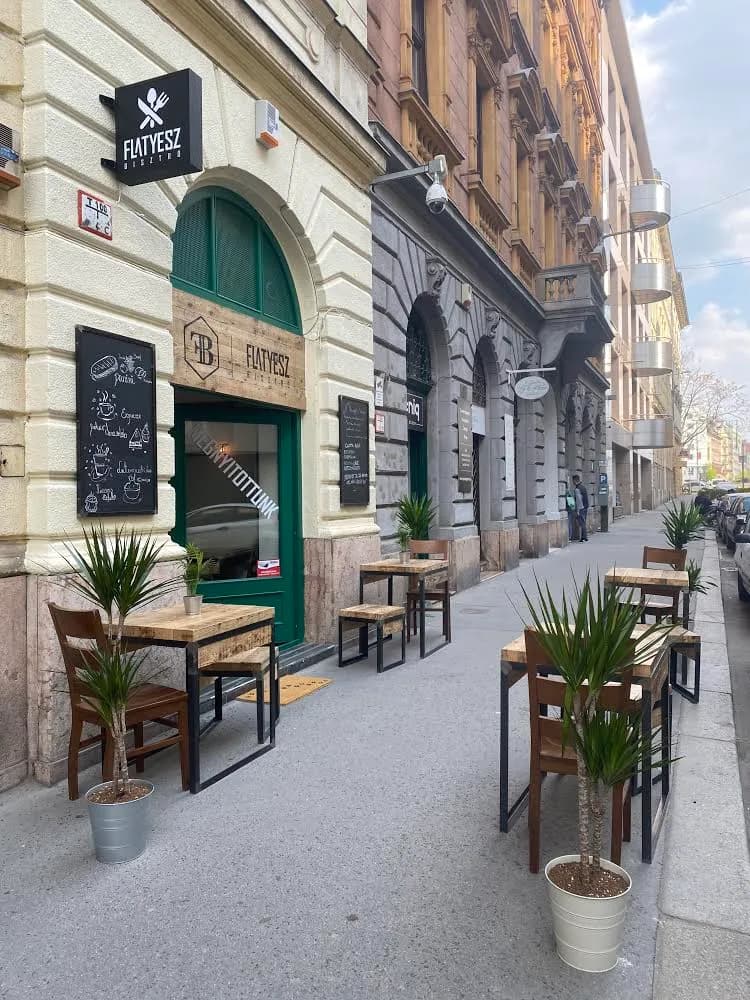 Flatyesz Bisztró