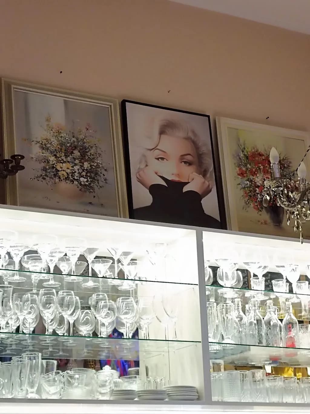 Amrita Rétesező & Kávébár