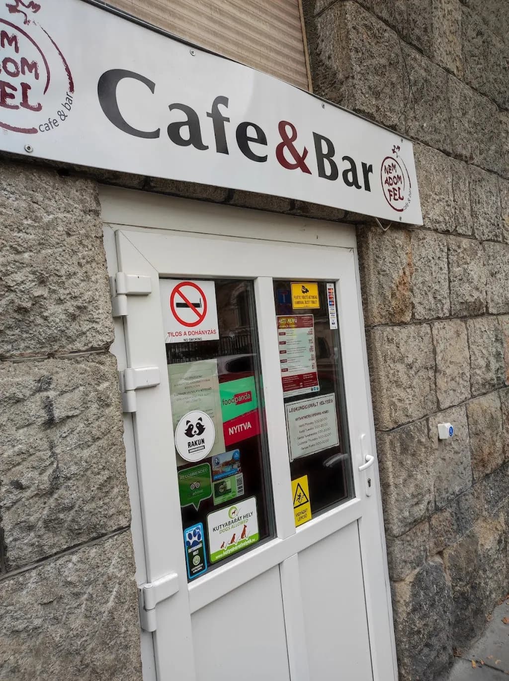 Nem Adom Fel Kávézó és Étterem