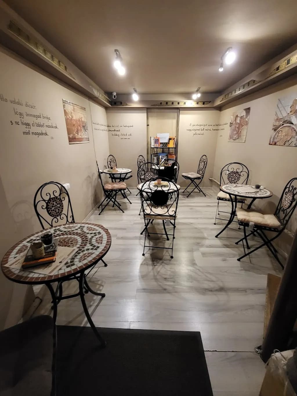 Pompeii Latte Art Caffe