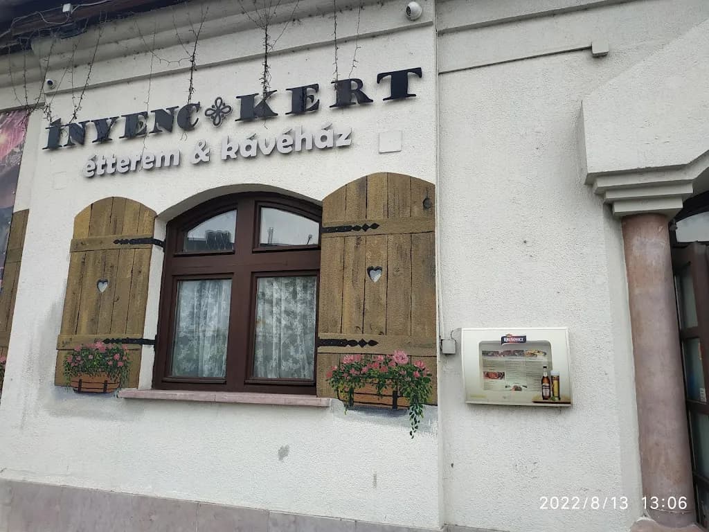 Ínyenc kert étterem & kávéház