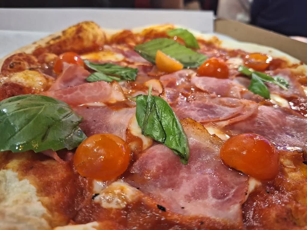 Bellozzo Corvin Plaza