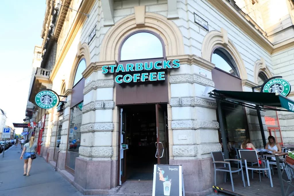 Starbucks Király