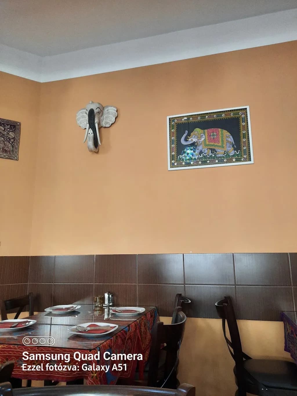 Tandoori Indian Restaurant (Halal)