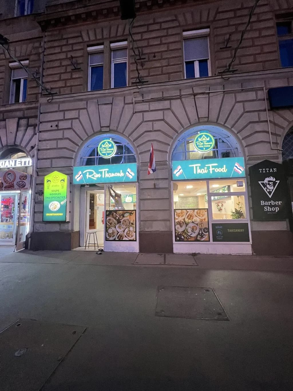 Rim Thanonh 3 Thai Food