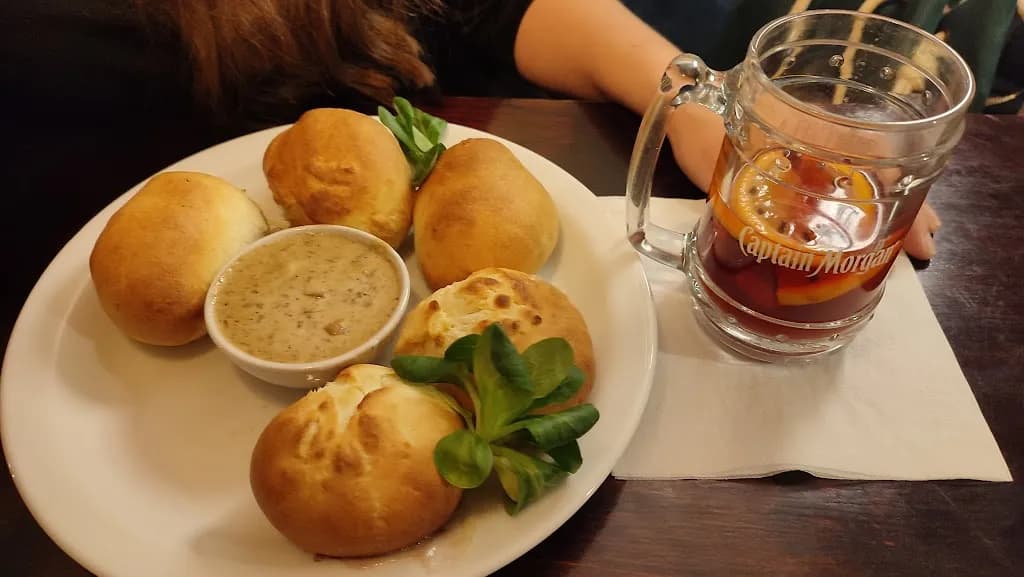 Pierożek i kompocik