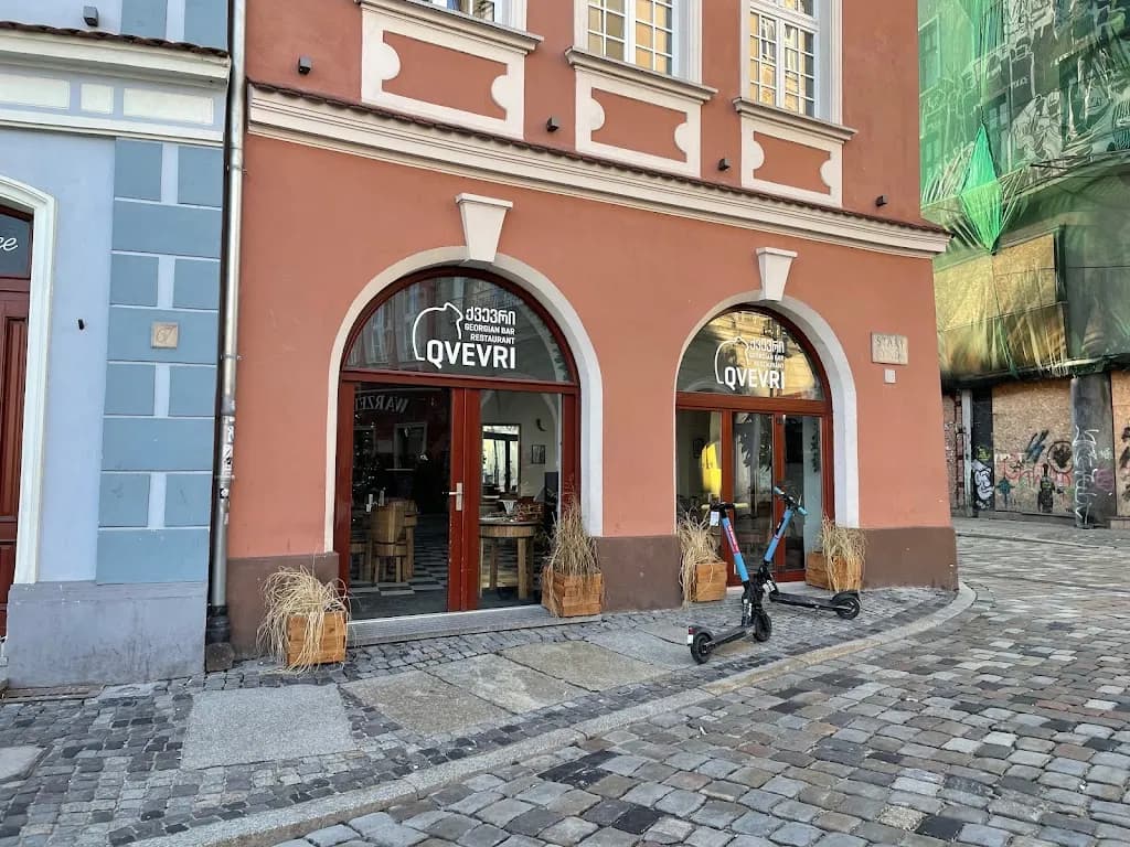 QVEVRI Restauracja Gruzińska