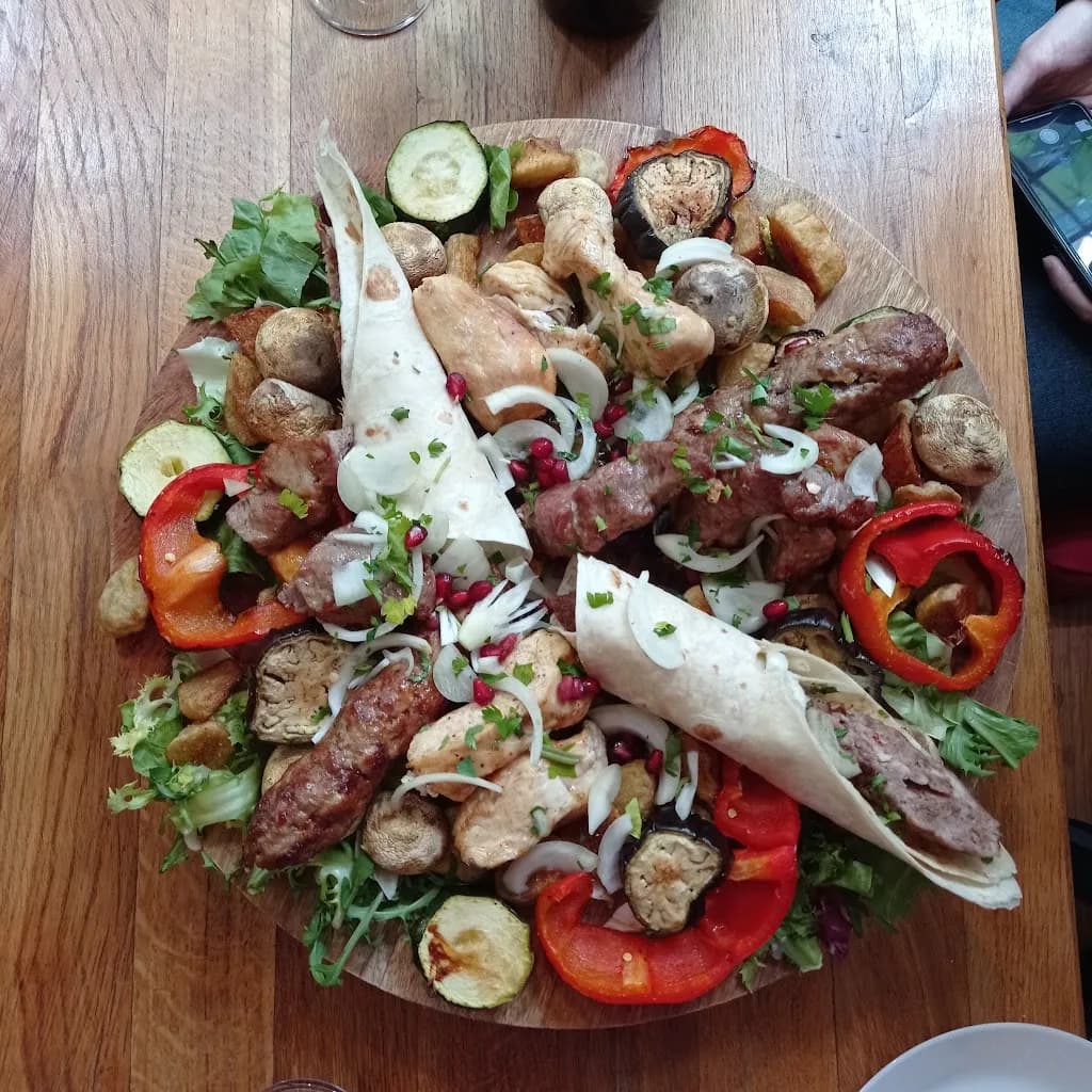 QVEVRI Restauracja Gruzińska