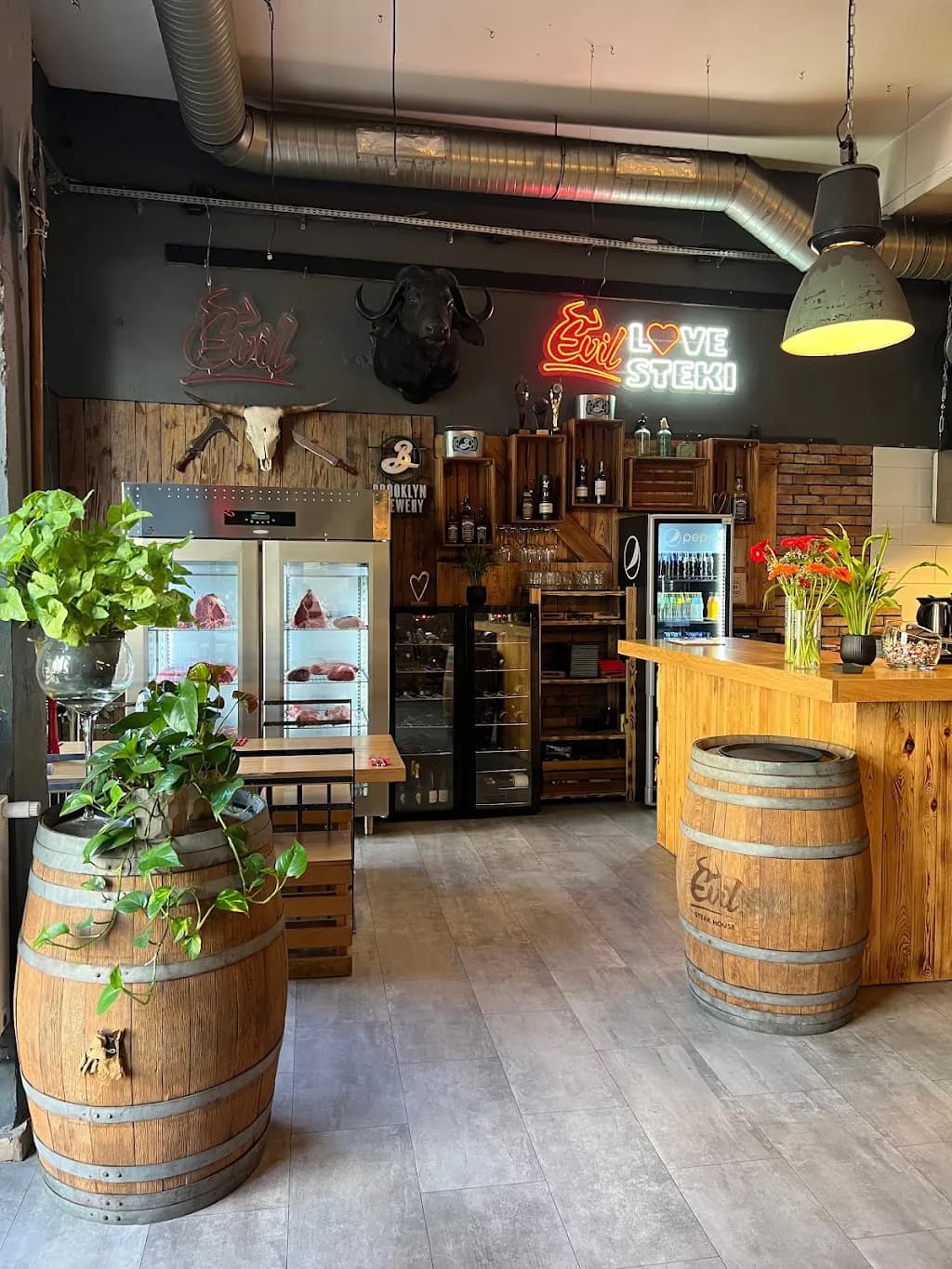 Steakhouse EVIL Poznań