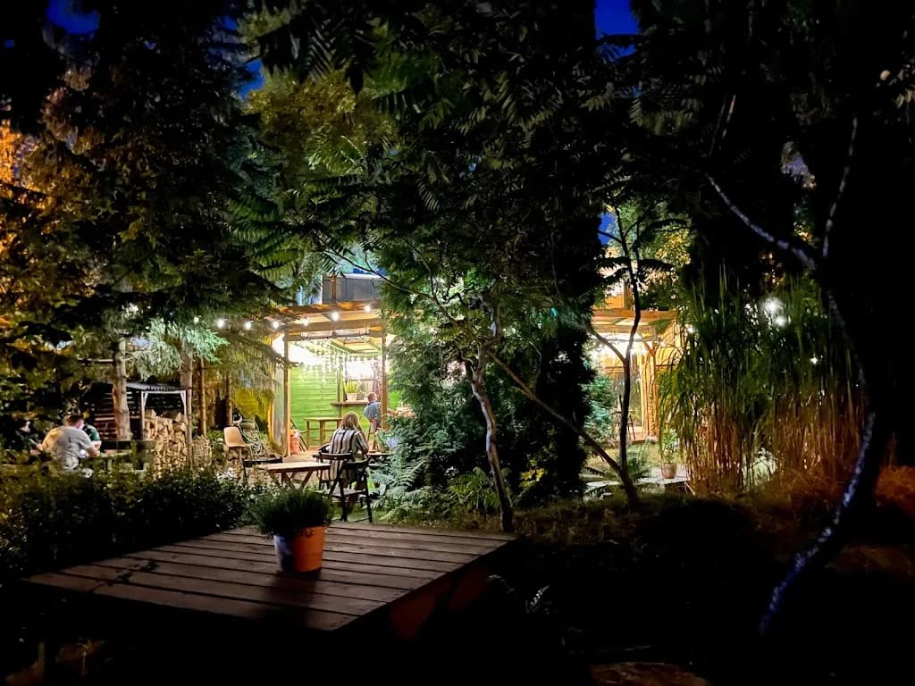 BLUSZCZ - Pizza i Wino