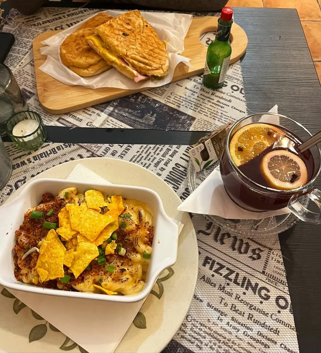 Restauracja Wschodnie czy Zachodnie?! Street food bar