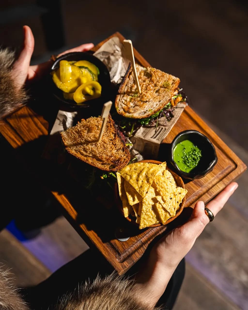 Niewinni Czarodzieje 44