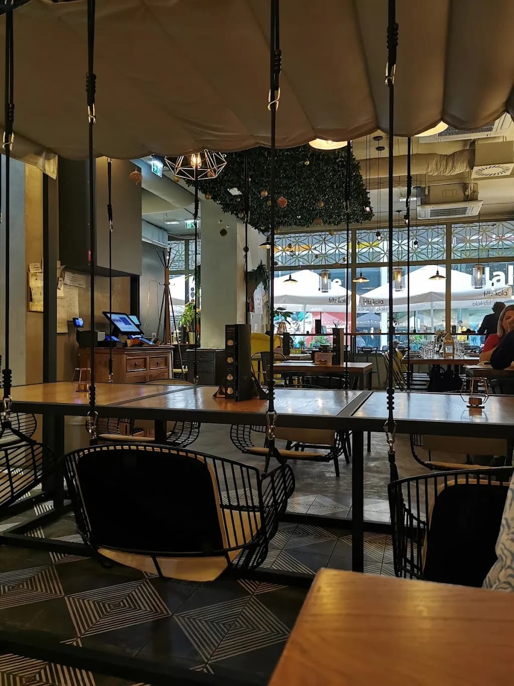 Bliski Wschód Vege Street Food&Cocktail Bar