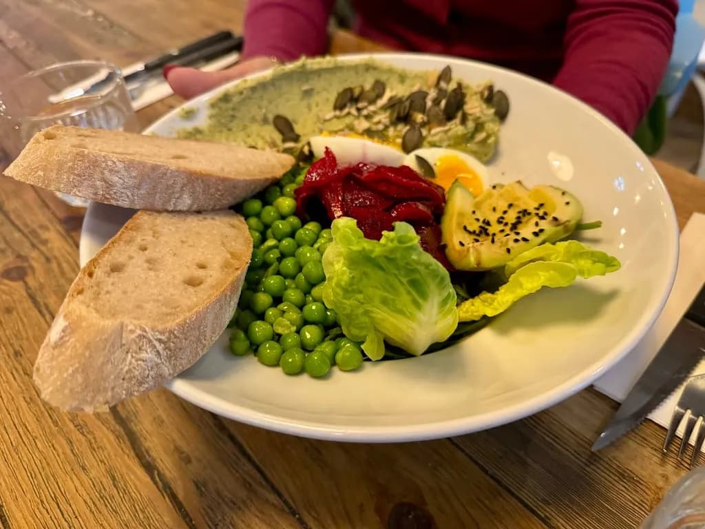 Bułkę przez Bibułkę