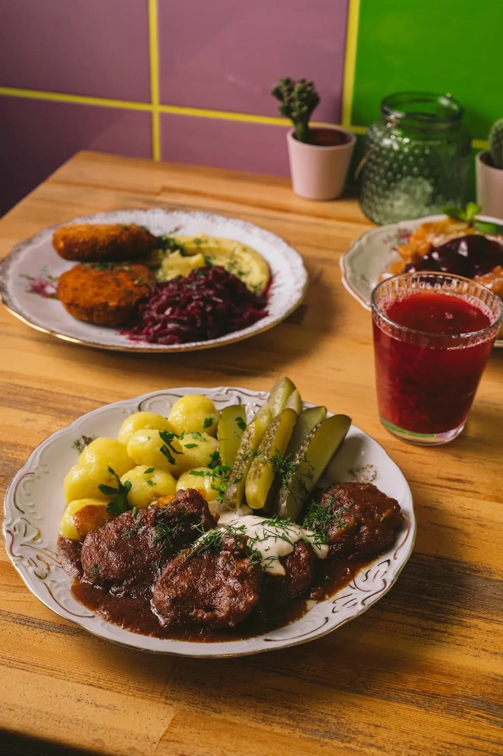 Vegan Friends Kitchen