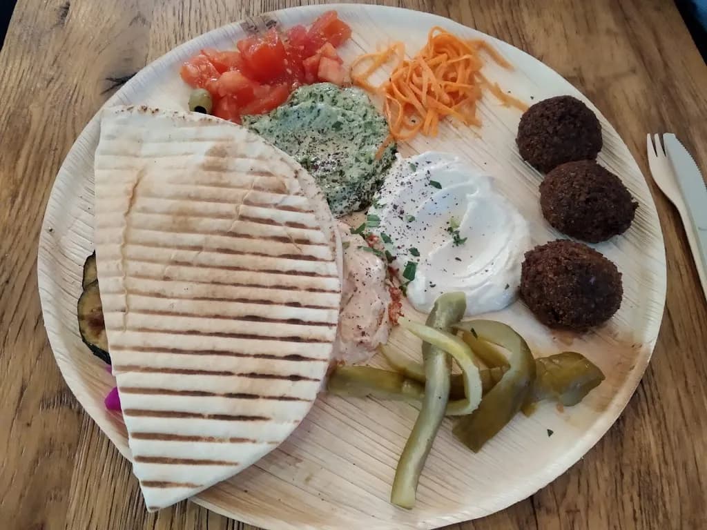 Mango Vegan Street Food