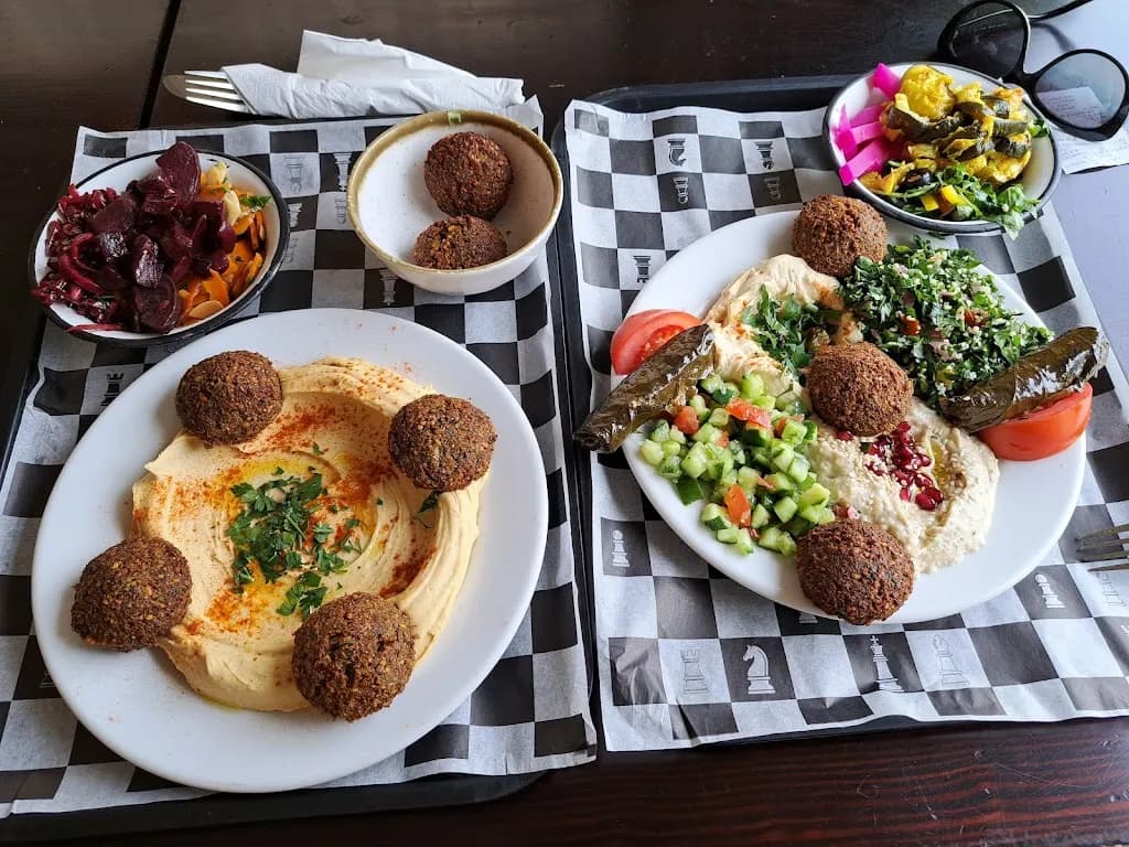 MEZZE hummus & falafel