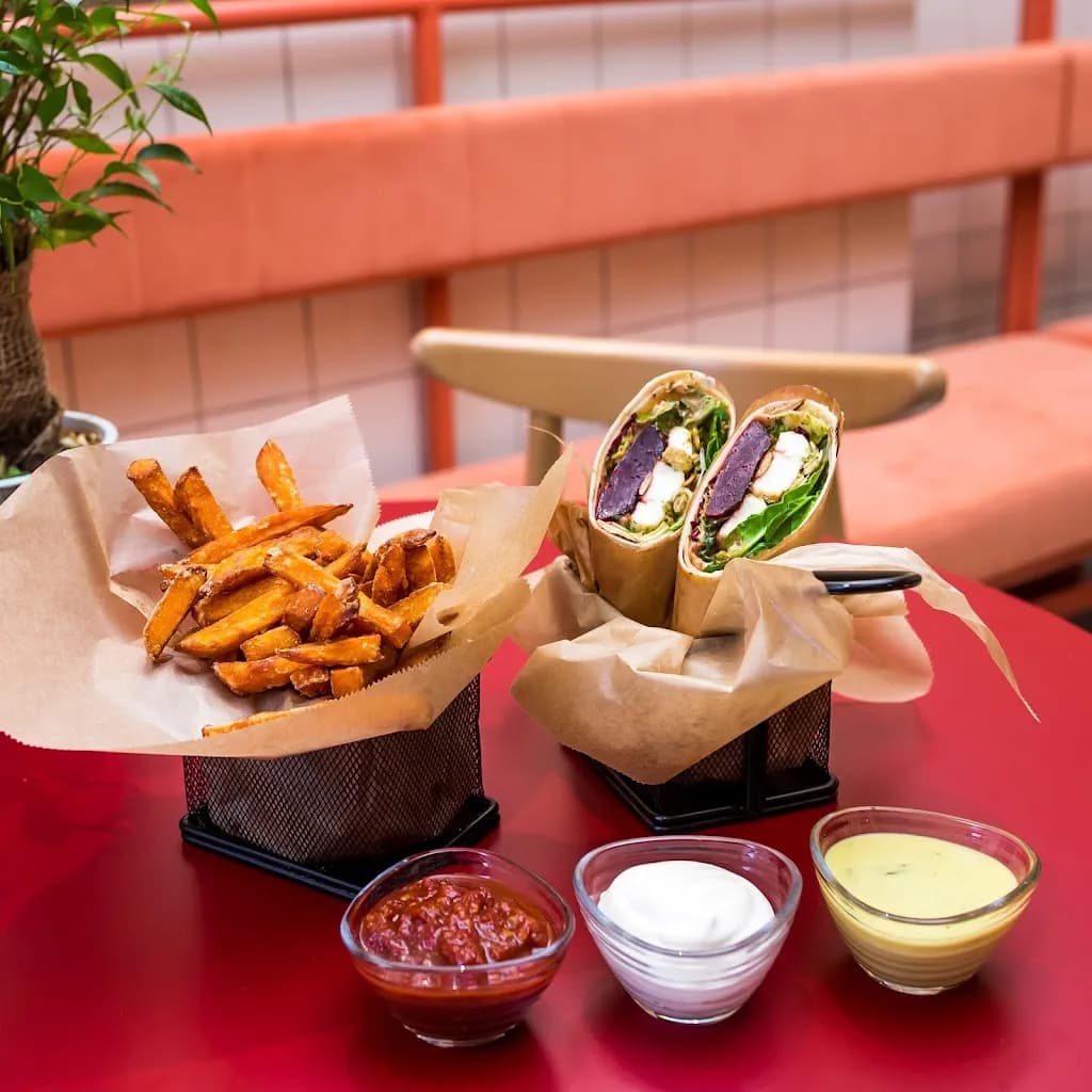 ZAX drink & food by Zakąsek