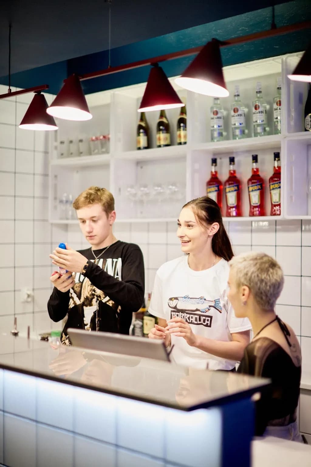 Barracuda Sushiburger Bar